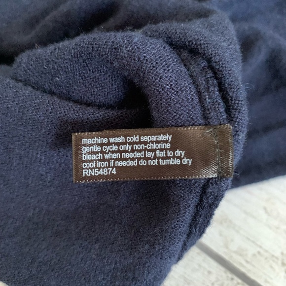 The Limited Navy Blue Long Sleeve Wrap Sweater in Size M - Picture 5 of 8